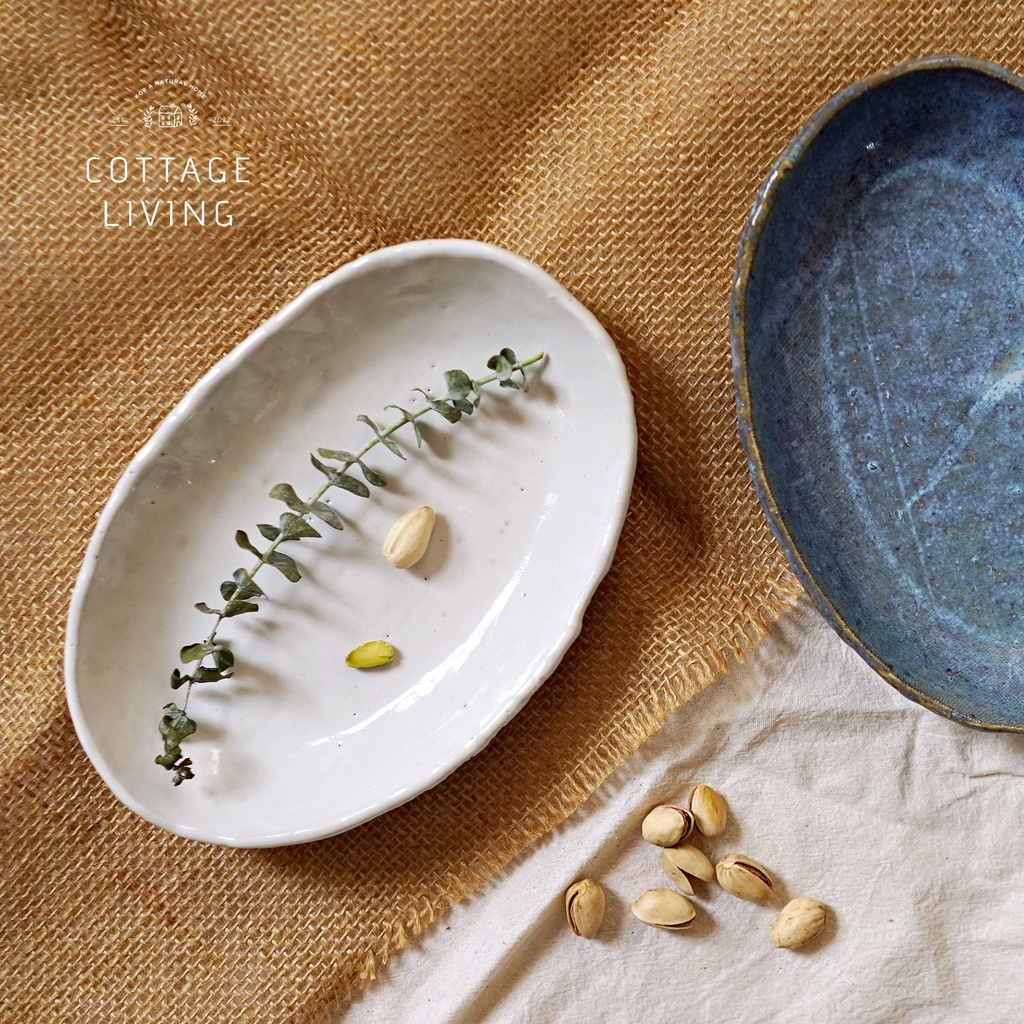 🧡 Dĩa mộc nặn tay, oval hoa văn khắc chìm thủ công, triện ký nghệ nhân rất đẹp. Gốm Nhật, Âu 2hand