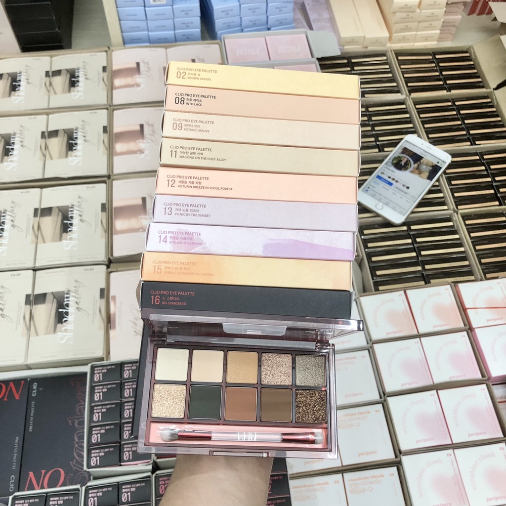 Bảng Phấn Mắt 10 Màu CLIO Pro Eye Palette 0.6G*10