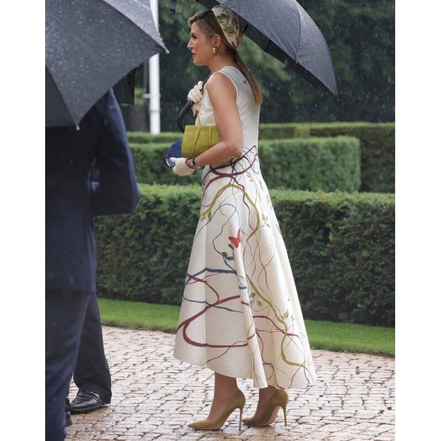 Đầm Talbots in hoạ tiết dây leo sang trọng