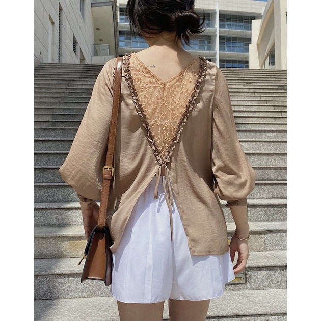 Áo phối ren lưng