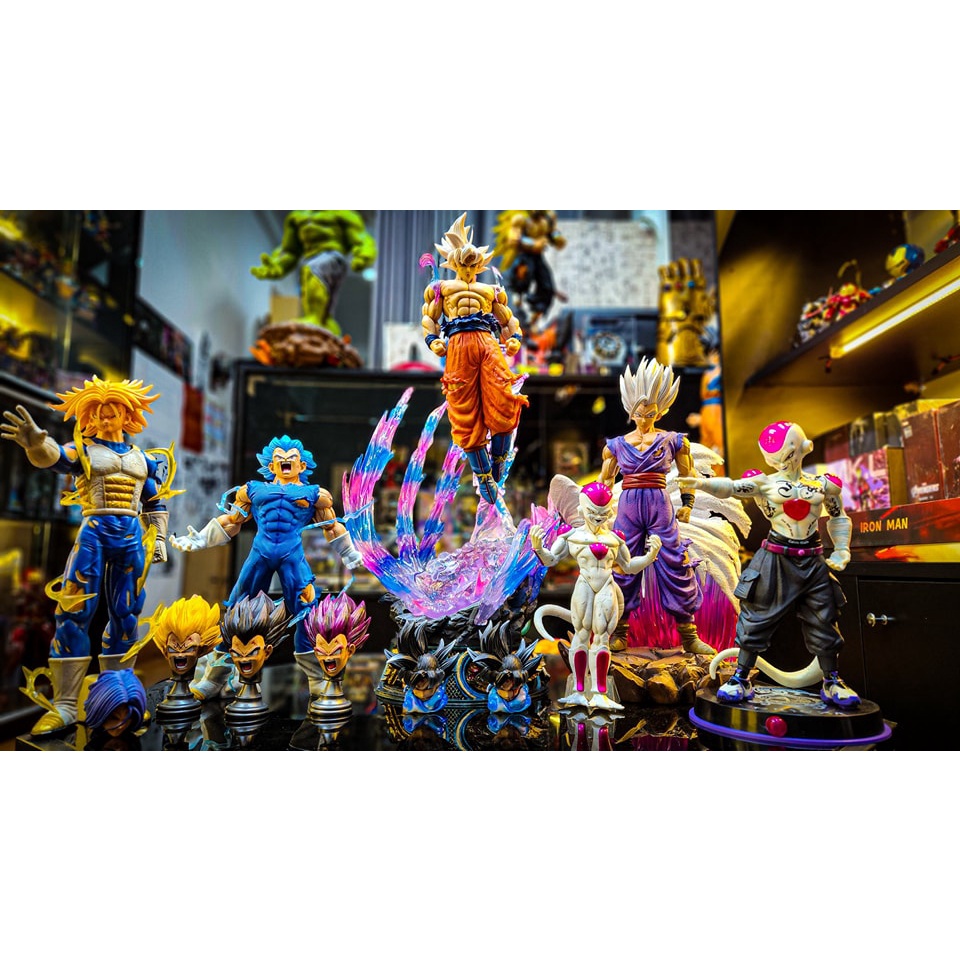 Mô hình Future Trunks Calic có 2 đầu thay nhân vật Dragon Ball 7 viên ngọc rồng