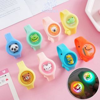 Đồng hồ tinh dầu đuổi muỗi có đèn phát sáng - Vòng đeo tay chống muỗi thời trang cho bé Trai và bé Gái