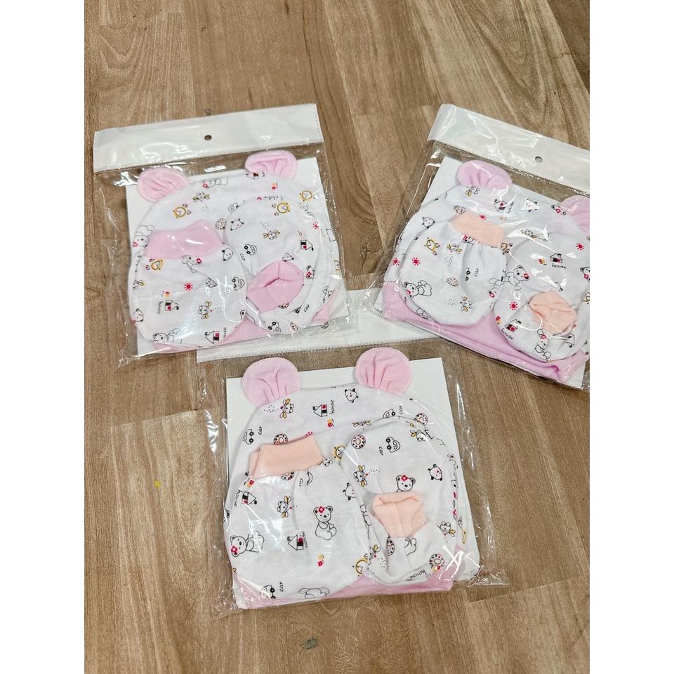 Sét mũ + bao tay + bao chân hoạ tiết nhỏ DP cho bé