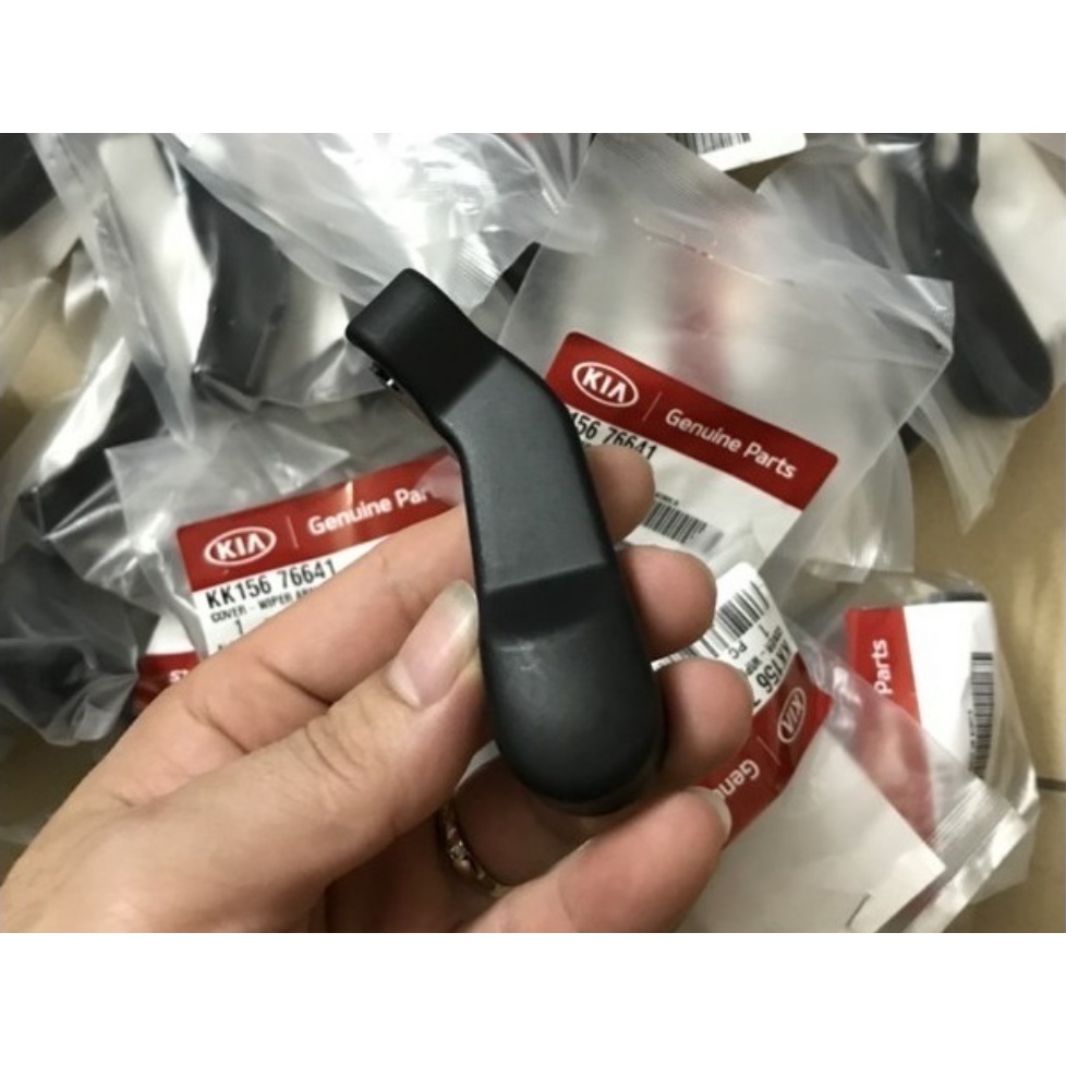 Nắp chụp ốc bắt cần gạt mưa trước Kia Pride CD5 KK15674611