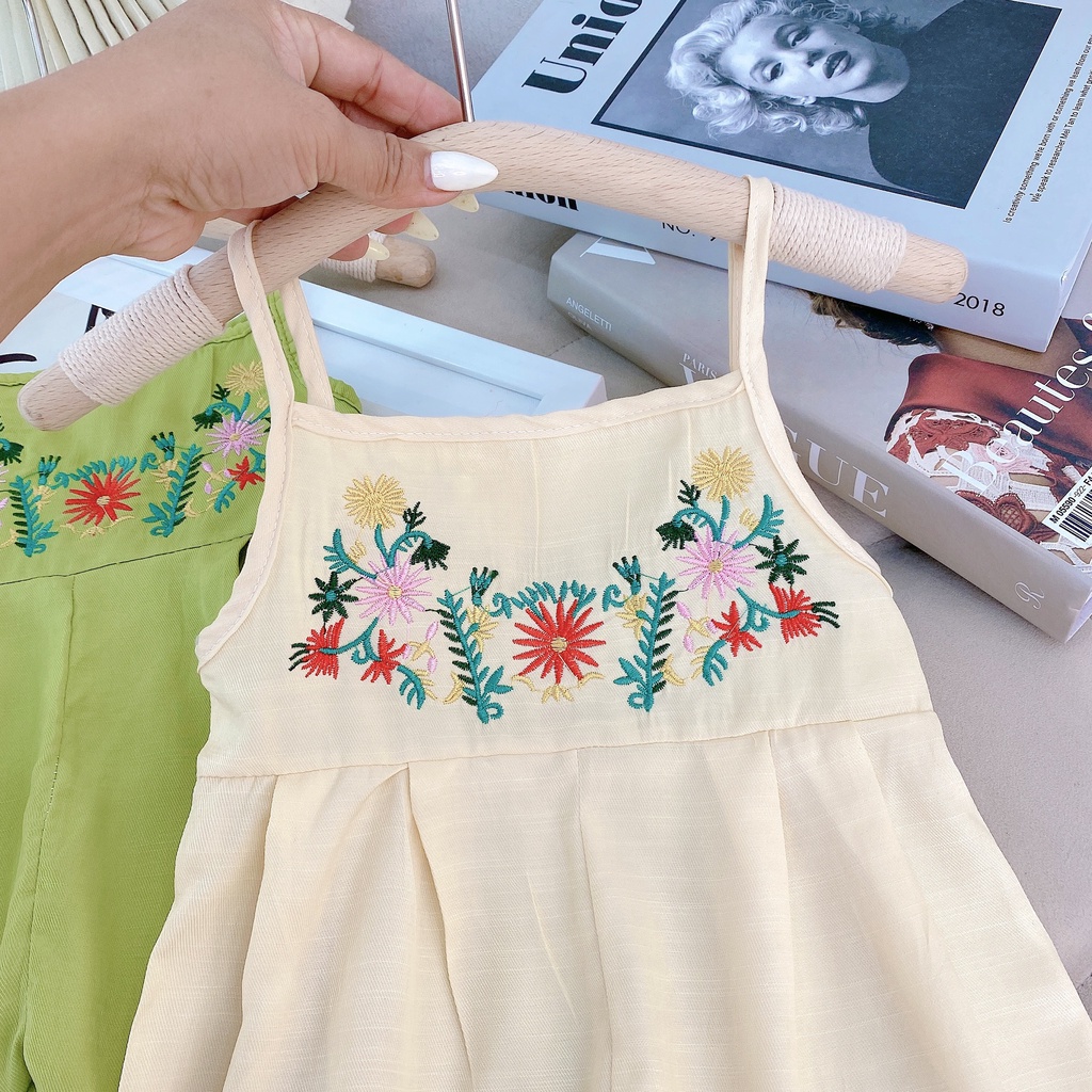 Bộ Body Bé Gái, Bộ Jumsuit Hai Dây Vải Đũi Xước Thêu Hoa Xịn Sò Cho Bé Gái Từ 8 - 18kg
