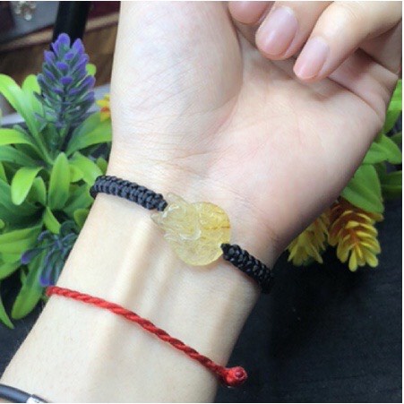 X Vòng tay Hồ Ly Ôm Hoa đá Thạch Anh Tóc Vàng tết dây thiên nhiên Tặng kèm hộp đựng VT150 - Hợp mệnh Kim, Thổ