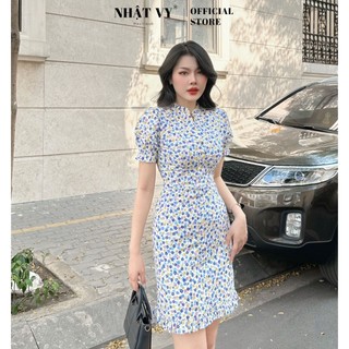 Đầm hoa nhí đi chơi Nhật Vy tay phồng xếp ly bo thun cổ tàu đính cúc dáng ôm viền bèo phù hợp dạo phố - D2668