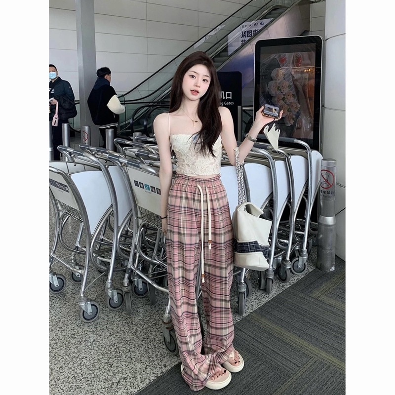 Quần xuông dáng dài hoạ tiết kẻ caro cá tính, quần nữ siêu hack dáng phong cách thể thao