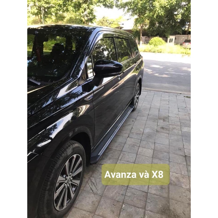 BẬC LÊN XUỐNG, BỆ BƯỚC CHÂN CHO XE Ô TÔ TOYOTA VELOZ 2022, KHẮC LOGO, SỐ ĐIỆN THOẠI MẶT BẬC