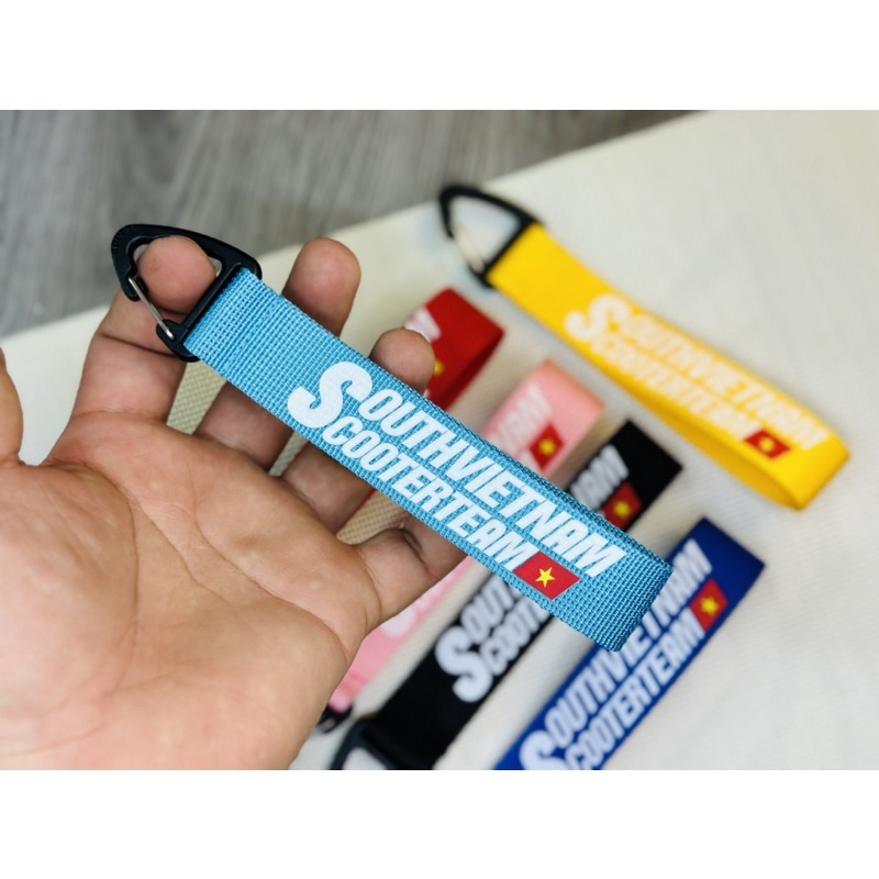 Móc khoá day SOUTH ViETNAM có nhiều màu sắc khác nhau