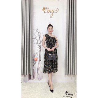 Đầm EMY ET2002 Xoè Cổ Bèo Lệch