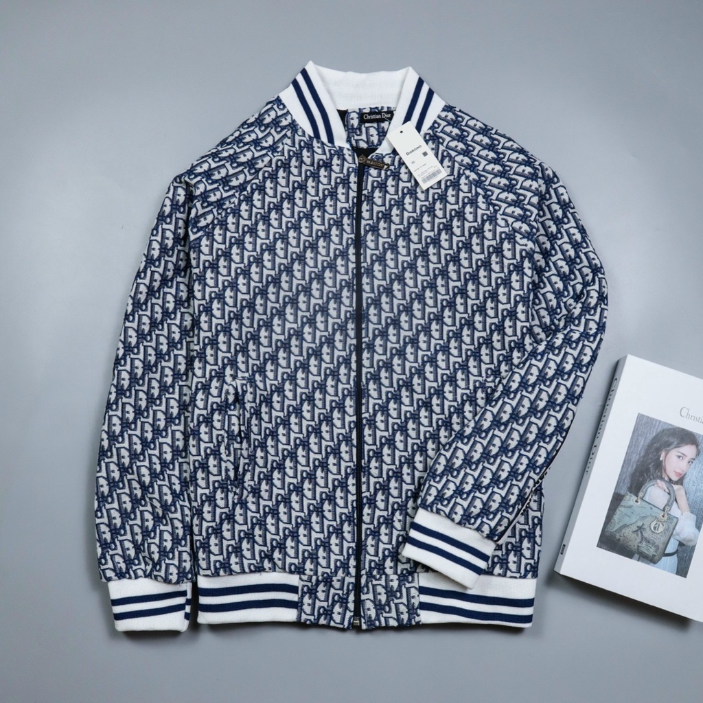 Áo khoác nam/nữ thoáng mát vào hè ,giữ ấm vào đông phông cách trẻ trung chất cotton cao cấp giá rẻ