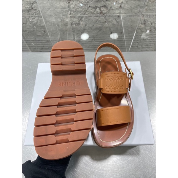 Sandal nữ đế cao màu trơn đơn giản da thật mãu mới 2023 Celine cao cấp