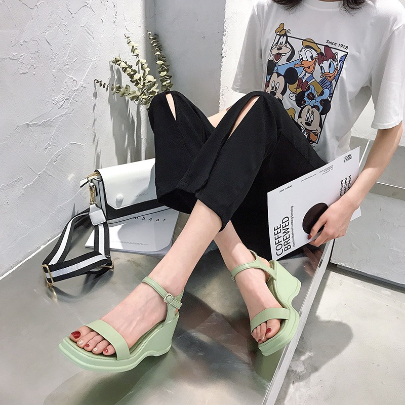 GIÀY SANDAL NỮ QUAI NGANG CA0 7 PHÂN- XĂN DAN NỮ THỜI TRANG DỄ ĐI LUDUMI