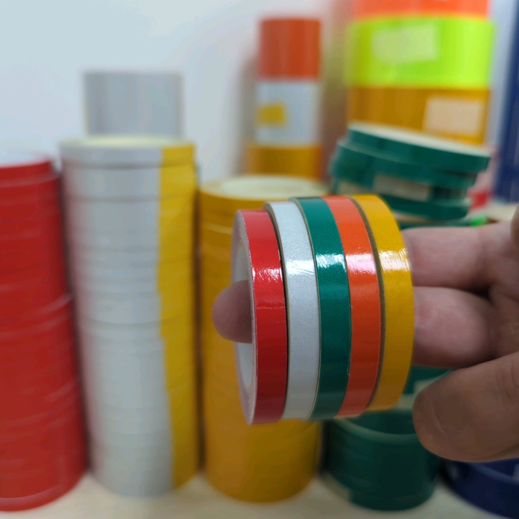 BĂNG KEO PHẢN QUANG PHẢN CHIẾU ÁNH SÁNG CẢNH BÁO AN TOÀN