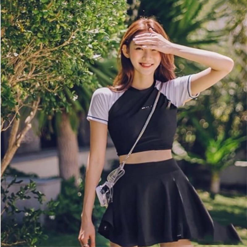 Đồ bơi nữ kín đáo tay ngắn- Bikini đi biển 2 mảnh áo tắm có tay váy xoè- đồ bơi học sinh nữ QP014