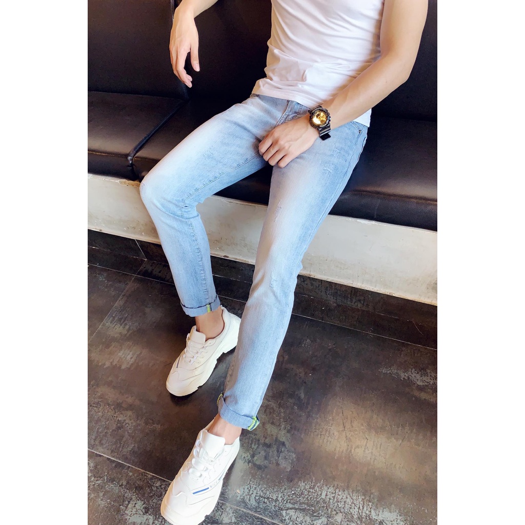 Quần Jeans Nam Xanh Nhạt 2STOREGLE Dáng Slim Fit Vải Đẹp Ít Xù Lông Không Bai Gião Ít Phai Màu