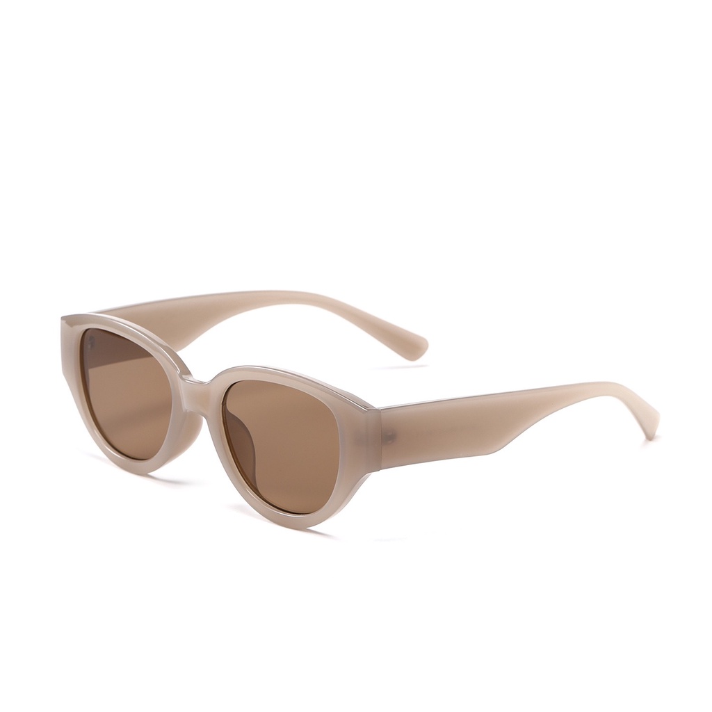 Kính mát mắt mèo sang chảnh nhiều kiểu dáng