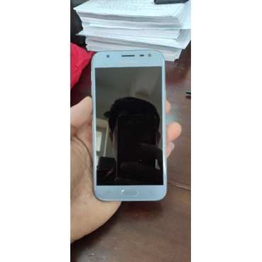 Điên thoại Samsung Galaxy J3 Pro