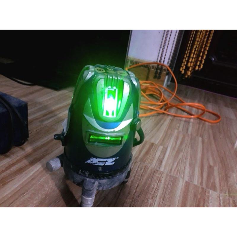 Máy Lazer bắn tia cốt 5 tia xanh Chính Hãng