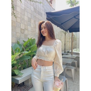 RÊVER Áo croptop hoa tay phồng cổ vuông Amee Top