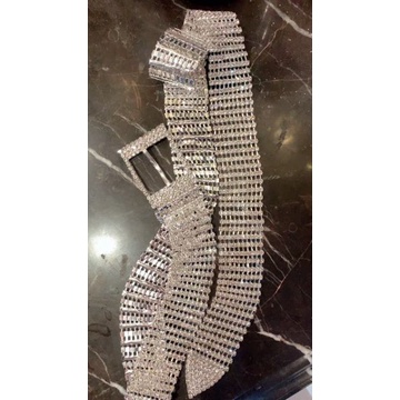 Thắt lưng, nịt lưng đính đá lấp lánh sang chảnh✨