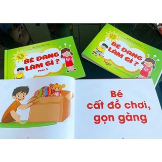 Bé Đang Làm Gì