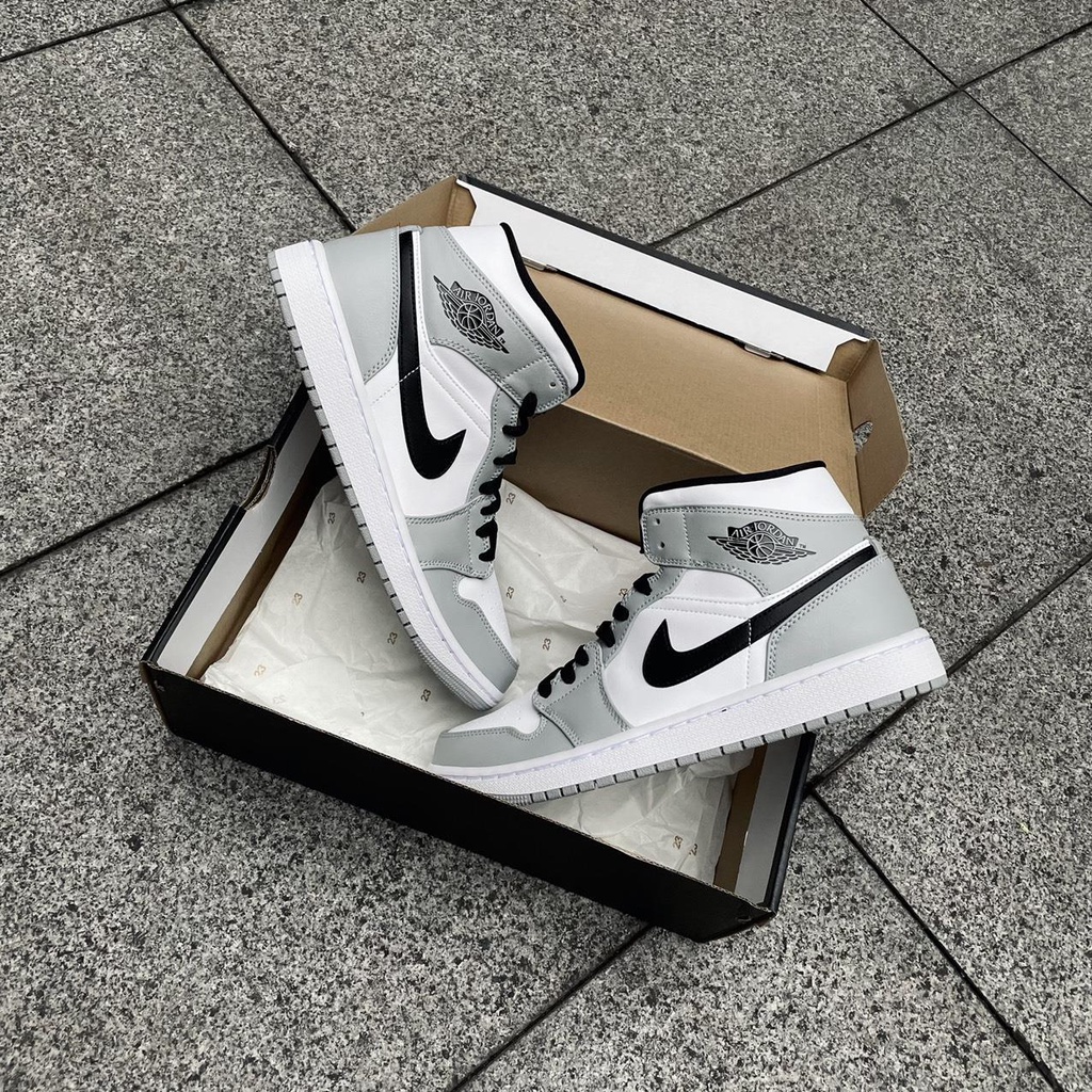 Giày Nike Jordan 1 Mid Smoke Grey Chính Hãng 🔴SIMPLE SNEAKER🔴 Giày Air Jordan Cổ Cao Màu Xám