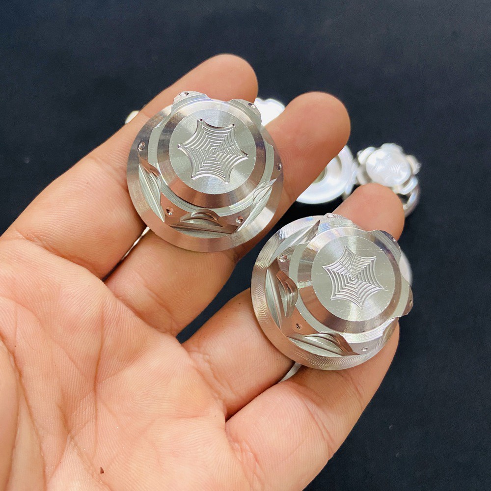 Tán Chụp Cốt Bánh Sau Salaya Cho Xe Tay Ga Vario, Airblade, Vision, Click - Chất Liệu INOX