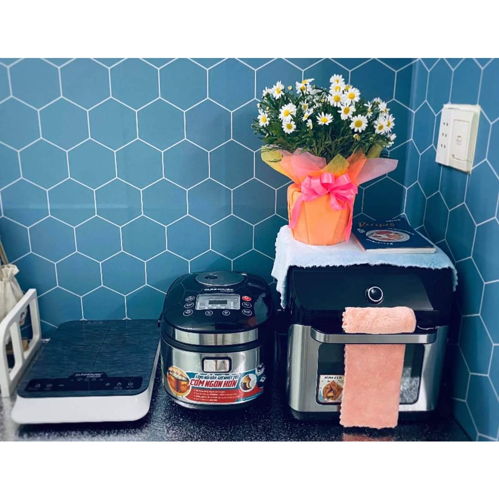 Decal dán bếp hình lục giác, hình chữ nhật. Kích thước:1 x 0.6m / tấm