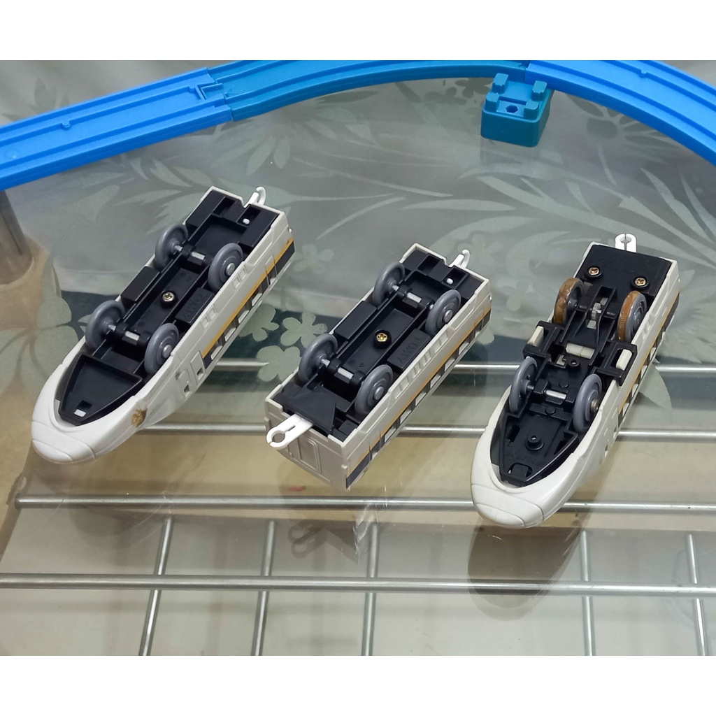 90% Đồ chơi Mô hình Xe điện chạy đường ray CHÍNH HÃNG TOMY made in Thailand