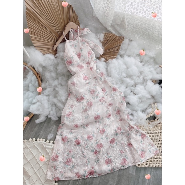 Đầm maxi hoa cổ yếm cột dây hở lưng