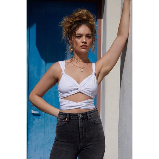 Áo kiểu thắt dây Forever 21