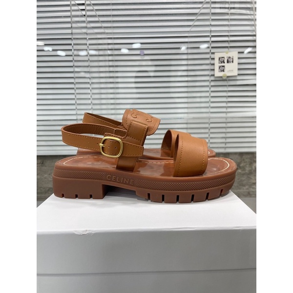 Sandal nữ đế cao màu trơn đơn giản da thật mãu mới 2023 Celine cao cấp