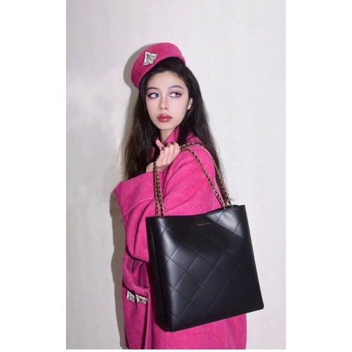 Túi Braided Handle Quilted Tote Bag Kèm Túi  Mã CK2-20782000 Size 31cm