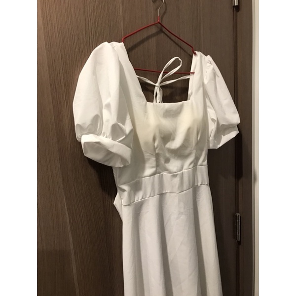 Váy trắng dài new 100%