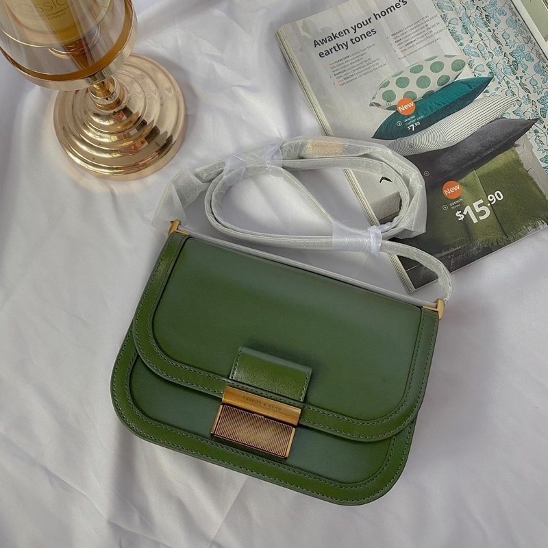 Túi Xách Nữ - Túi đeo chéo, khóa .Full tag túi