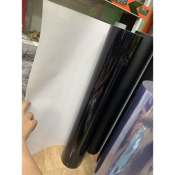 Decal đen bóng cao cấp dán xe máy, ôtô….