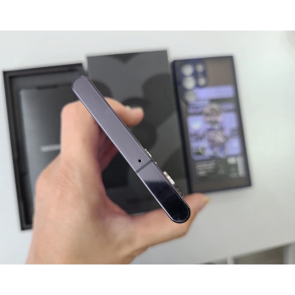 Điện thoại Samsung S22 Ultra bản 12gb/256gb đẹp keng 99% pin trâu đầy đủ hộp và phụ kiện sạc ốp STW38 bảo hành 12 tháng | BigBuy360 - bigbuy360.vn