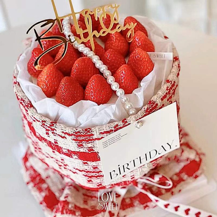 Phụ kiện trang trí bánh sinh nhật  chuỗi đính hạt 42cm trang trí bánh