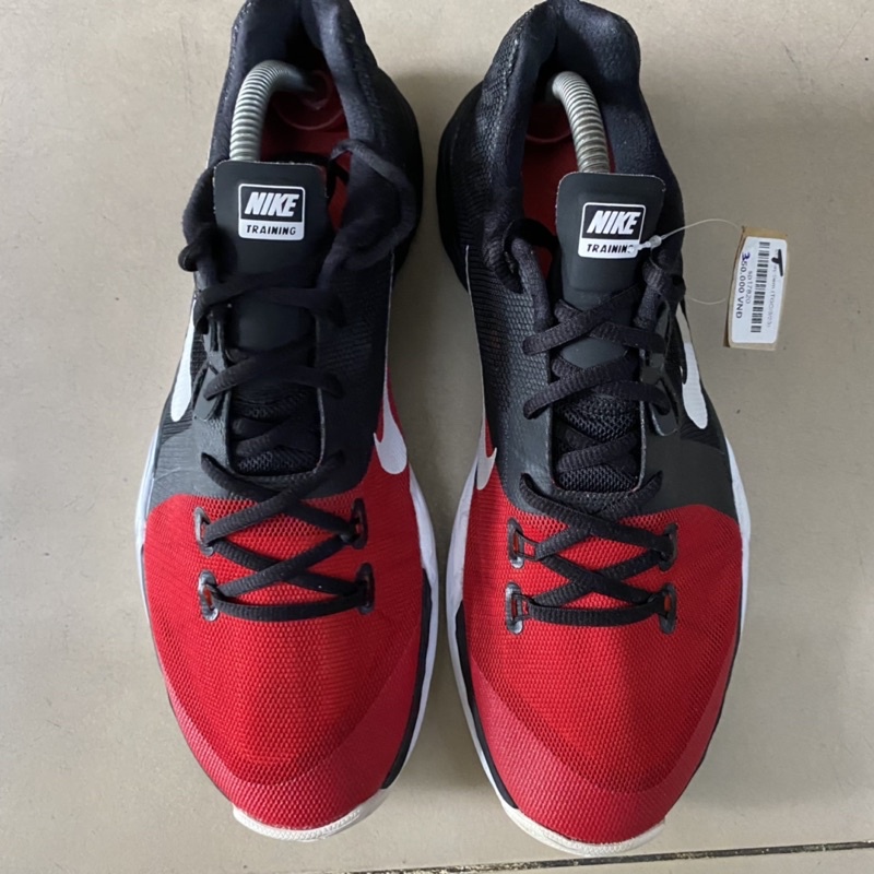 Giày chính hãng đã qua sử dụng