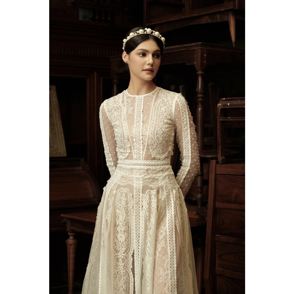 Váy ren dự tiệc dáng xoè The Country Philosophy Long Dress vải ren thêu hoa