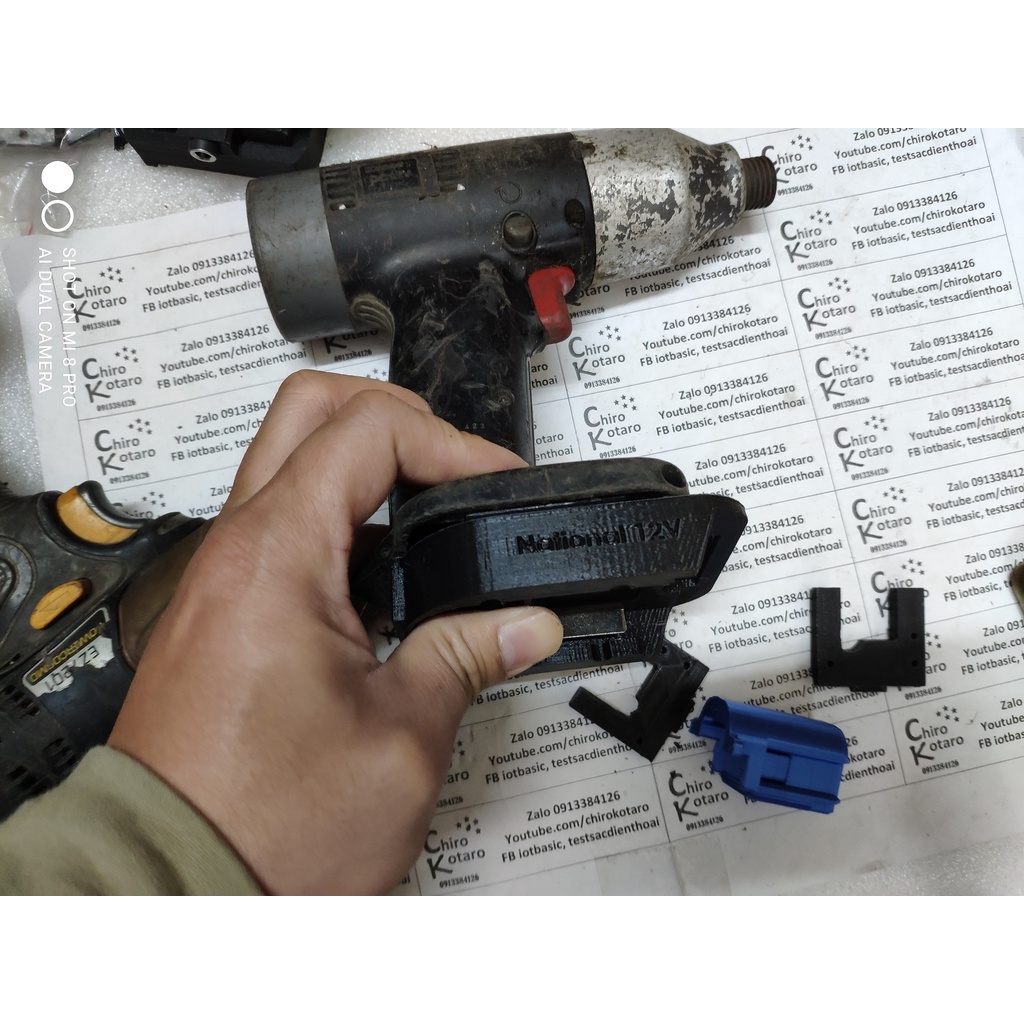 Đế chuyển hộp pin National 12v sang hộp pin Makita cài