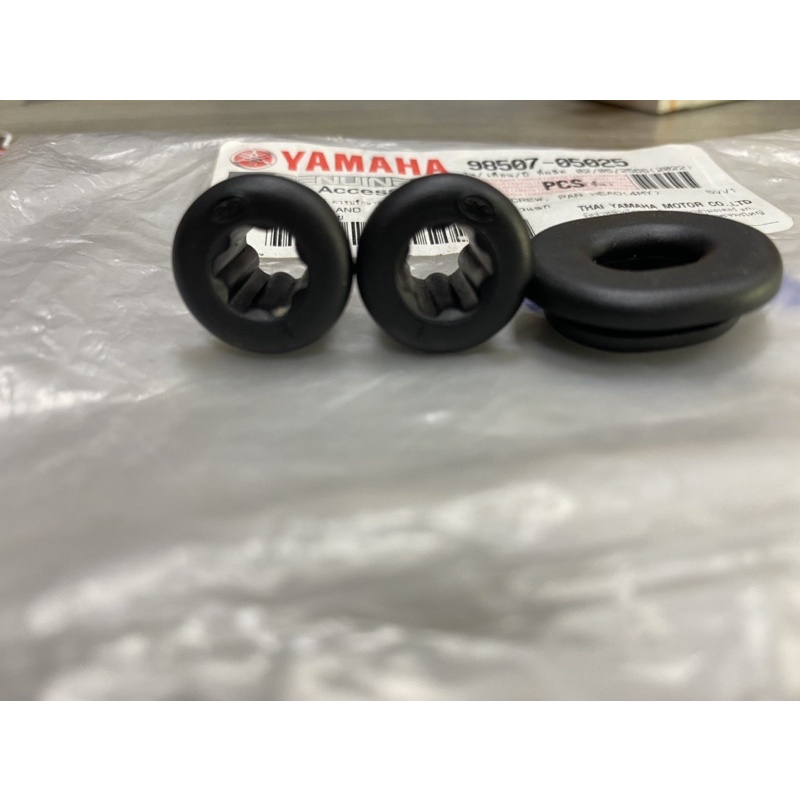 Cao su đèn hậu ex 135 2005-2010 chính hãng yamaha