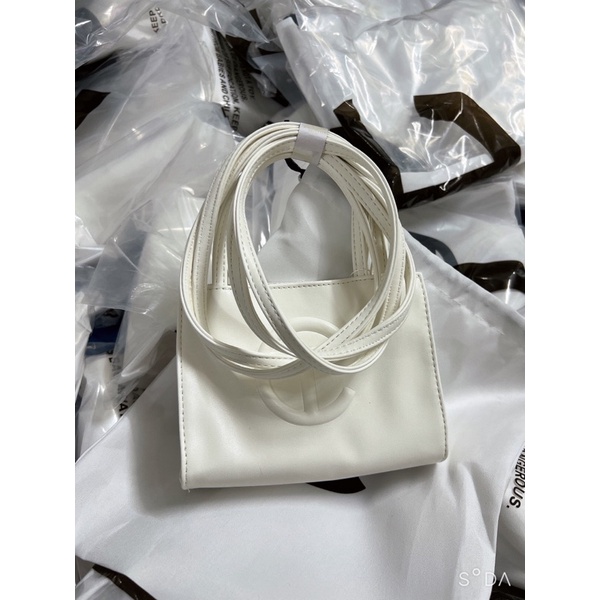 Túi TF da mềm cá tính -video shop quay