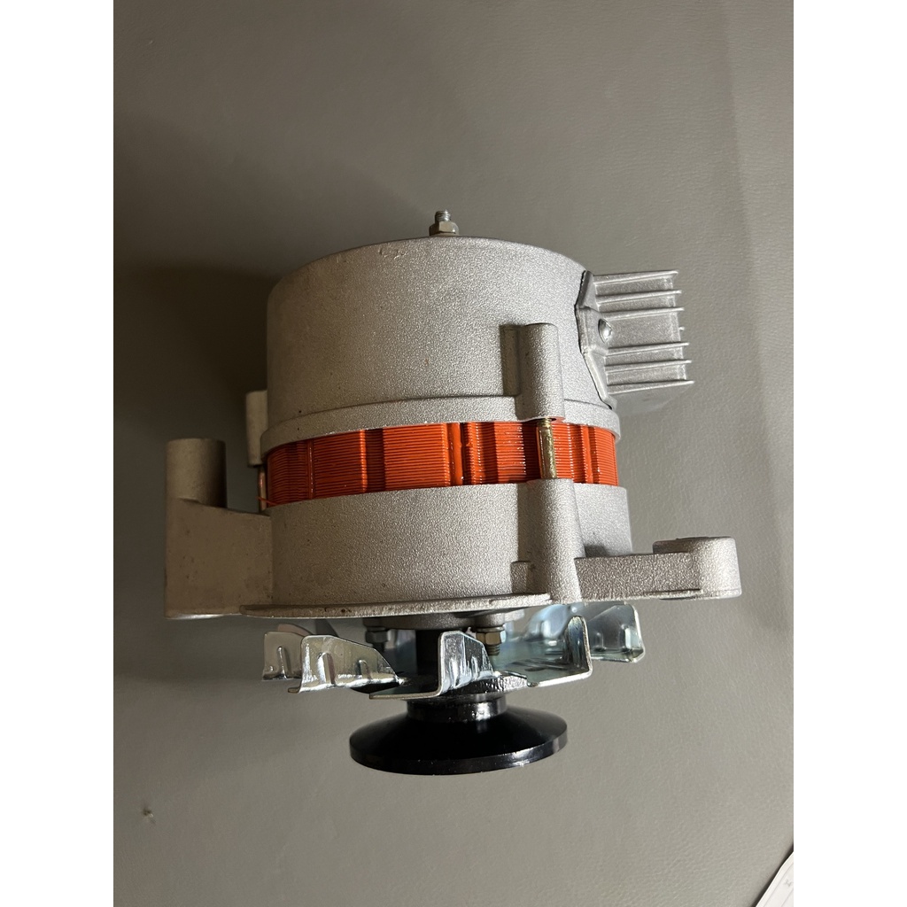 Máy phát điện TTBV RIN xanh nước 130 14v 1000w