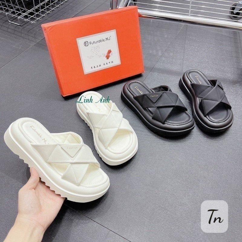 (Full box) : Dép sandal nữ quai chéo logo tam giác Fashion đế cao 5cm hàng QC mới về ( chân gầy mỏng lùi 1 size )