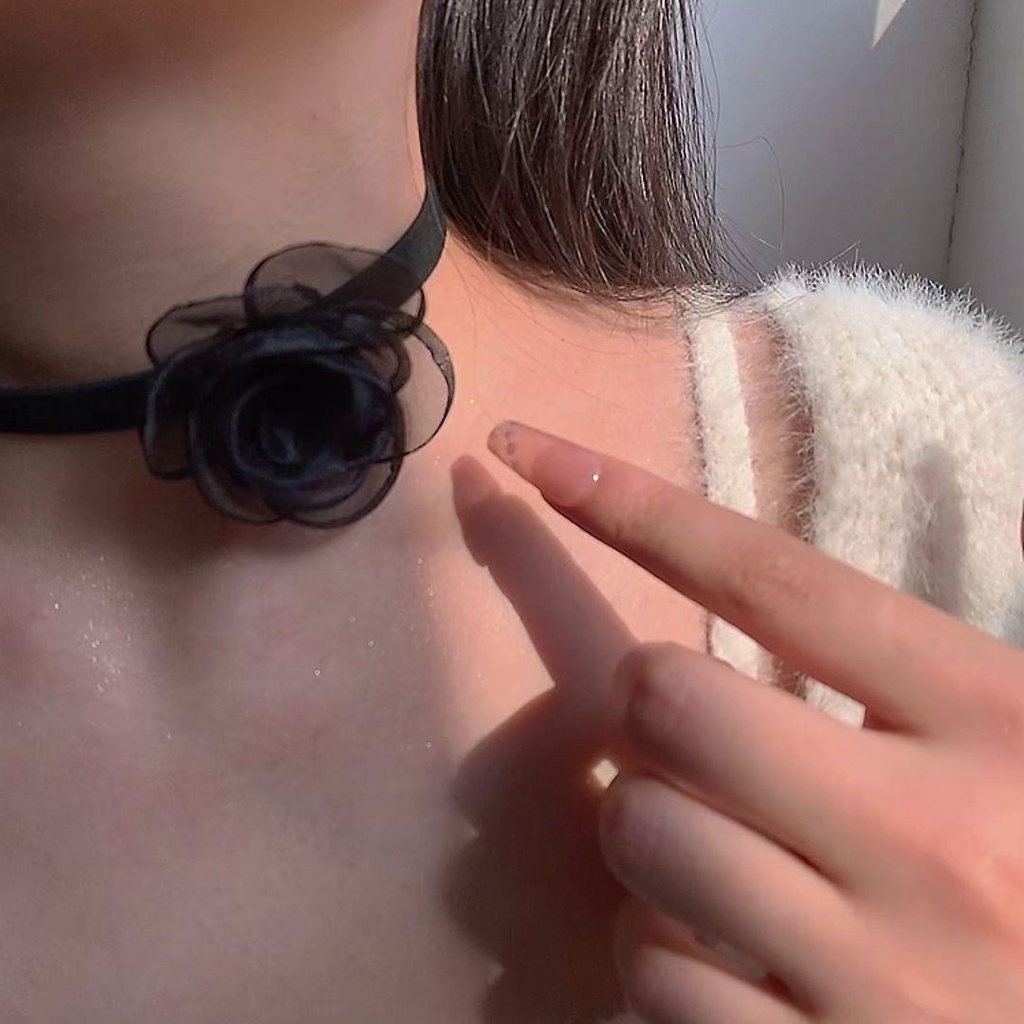 Dây Chuyền / Vòng Đeo Tay / Dây Chuyền Hai Công Dụng Đa Năng Vòng Cổ choker Mặt Hoa Hồng Đen Phong Cách Retro Pháp Thanh Lịch Dành Cho Nữ
