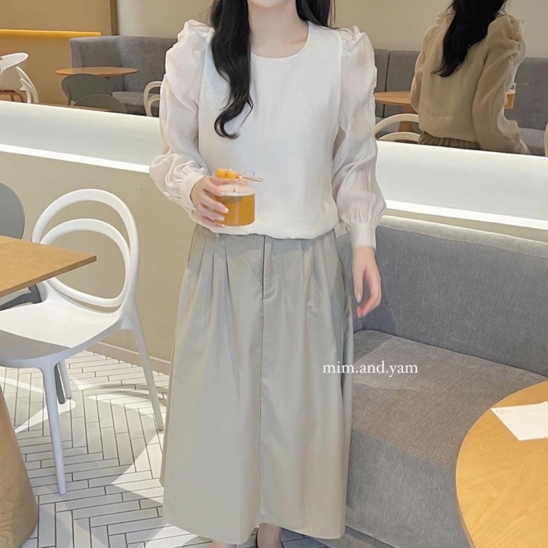 Áo tơ tay nhún & Chân váy thô kèm thắt lưng be