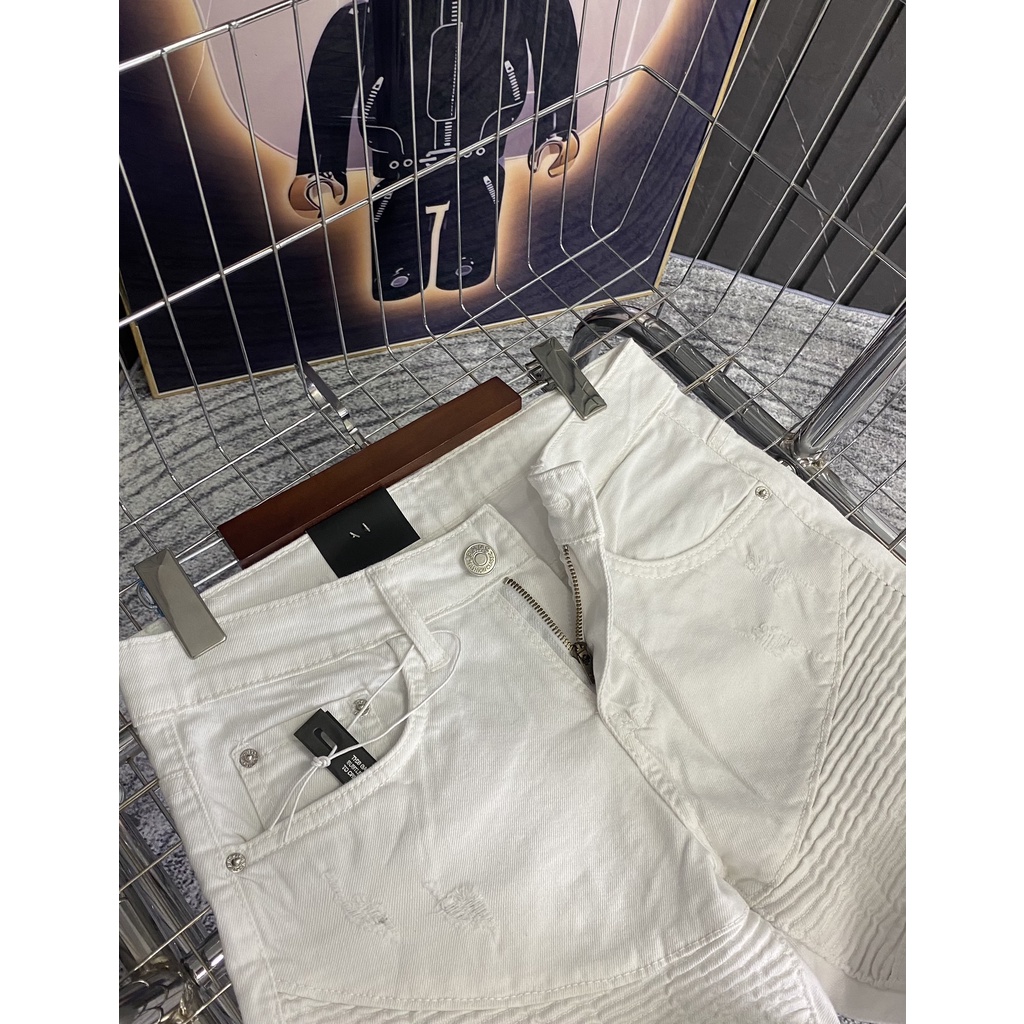 Quần short jean trắng viền